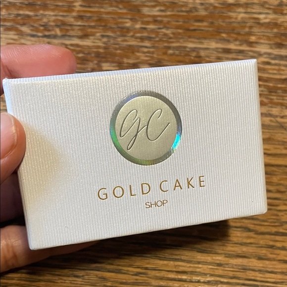 Women's Gold Earring Set - Picture 4 of 5